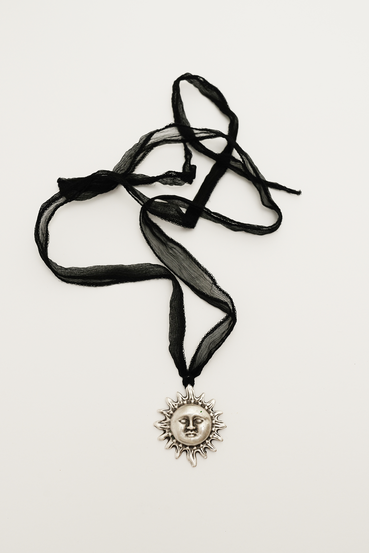 Sole Silver with Black Silk